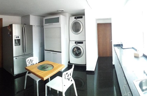 Navarra Apartment | COZY DELICIOUS ENJOY FAMILY PLACE Pet Friendly!
