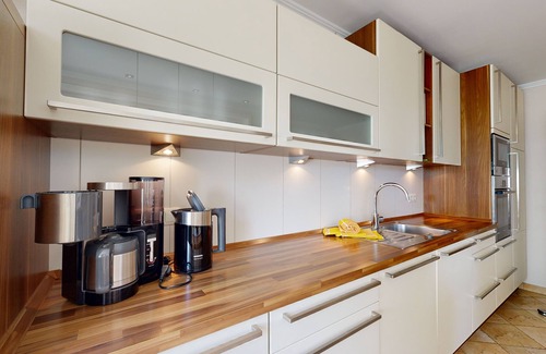 Borkum House | Cozy deluxe vacation home with terrace, garden, parking space and sauna