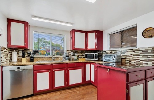 Berkley Apartment | Cozy Denver Apartment | Walk to Regis University