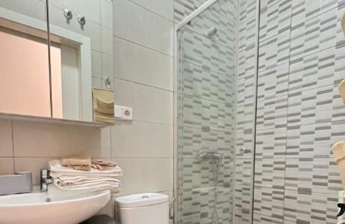 Ciudad Jardin Apartment | Cozy Design Apartment Close to Bernabeu and IFEMA 4