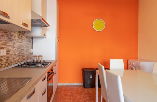 Pizzolungo Apartment | Cozy detached villa of 156 sqm, on two levels, able to accommodate up to 9 people. The property is located in Pizzolungo, a coastal hamlet of Erice, an oasis of peace overlooking the crystalline sea of ​western Sicily. A few minutes from Trapa