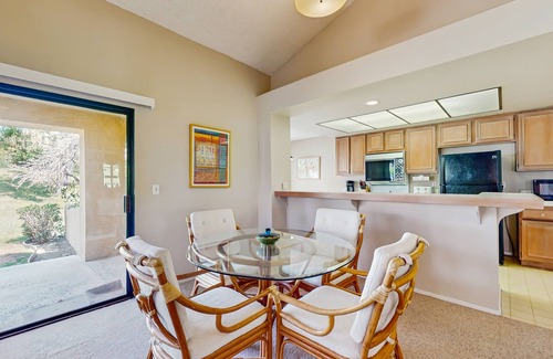 Palm Desert Condo | Cozy Dog-Friendly Condo, Shared Pool/Hot Tub, Near Golf Courses & National Park