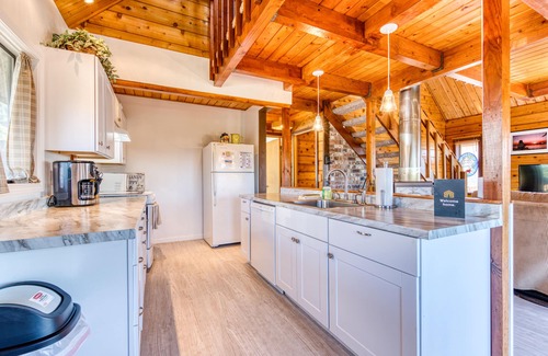 Rockaway Beach House | Cozy dog-friendly home with beach access, large deck, games, & bay views