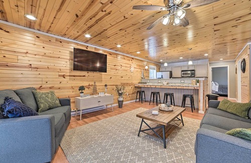 Mancelona Cabin | Cozy Elmira Cabin ~ 23 Mi to Boyne Mountain Resort