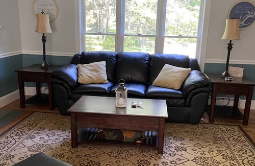 Lincolnville House | Cozy Escape