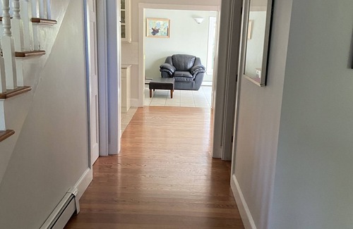Lincolnville House | Cozy Escape