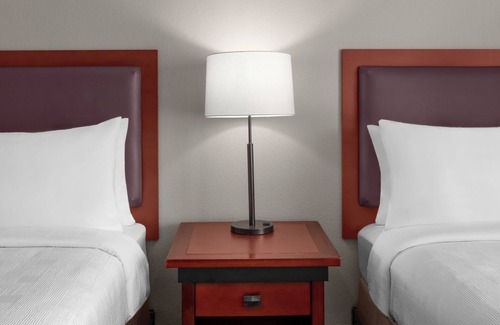 Folsom Hotel | Cozy Extended-Stay Escape! Spacious Suite, Pet-Friendly, Close to Folsom Zoo