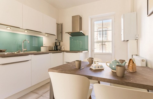 Saint-Brevin-les-Pins Cottage | Cozy Family Home, Close to Saint-Brevin-les-Pins Center and Ocean, Free Parking, WiFi Included