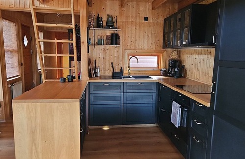 Blaskogabyggd Cottage | Cozy family cottage in Úthlíð near Golden Circle