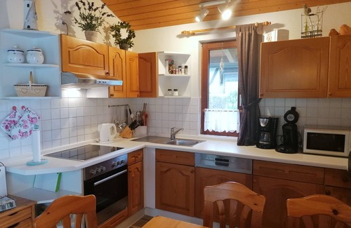 Nordseebad Burhave House | Cozy family-friendly holiday home with Wi-Fi, bicycles and a cot