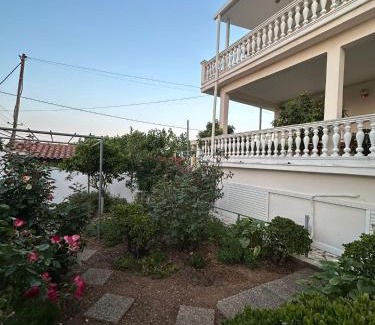 Nea Makri Apartment | Cozy flat in Nea Makri