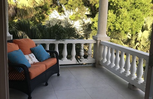 Oistins Apartment | Cozy fully furnished 1bed1bath Apartment conveniently located on the South Coast