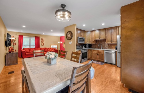 Lexington House | Cozy, Fun, Relaxing 4Bd, 2Bth Home near Keeneland.