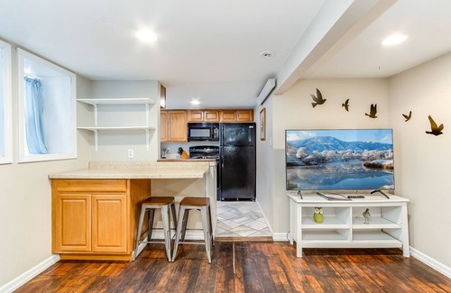 Cheyenne Apartment | Cozy Garden Level Two-Bedroom