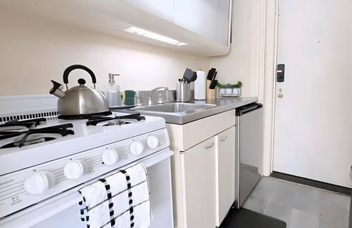 Gold Coast Apartment | Cozy Gold Coast Studio Stay