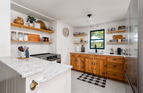 Cedar Cottage | Cozy Good Harbor Cottage with hot tub & fireplace