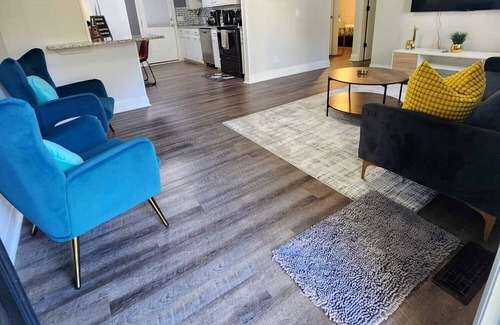 Florence House | Cozy Green Townhouse