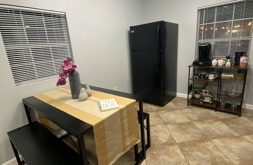 North San Antonio - SAT House | Cozy guest house with pool