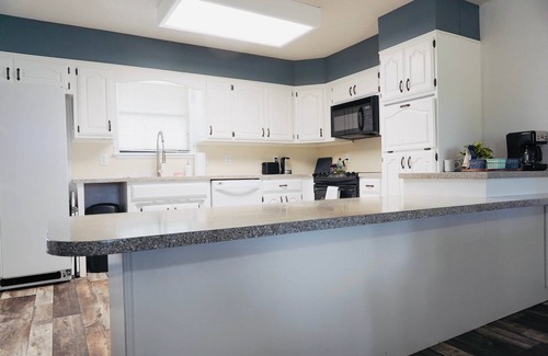 Kamay Other | Cozy Guesthouse Retreat with Private Yard and Pool, Horse & Pet Friendly