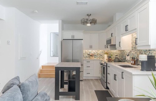 Port Hope Apartment | Cozy Haven in Port Hope: Explore, Relax, Recharge