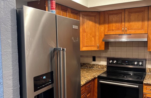 Fairvilla House | Cozy Haven w/Premier Privacy 4bedrm