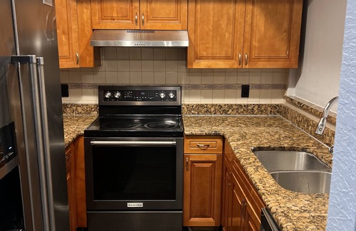 Fairvilla House | Cozy Haven w/Premier Privacy 4bedrm