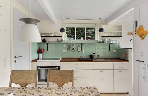 Snogebaek Apartment | Cozy holiday home on Sydbornholm