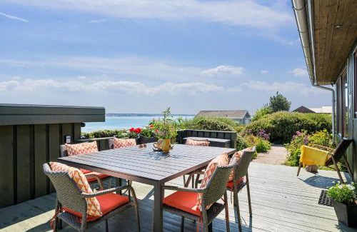 Handrup Strand House | Cozy Holiday Home With Panoramic Views Over Ebeltoft Vig