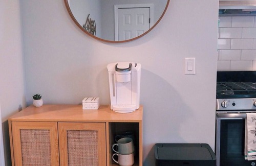 Long Beach Apartment | Cozy Home Close to Beach and LIRR w/Balcony