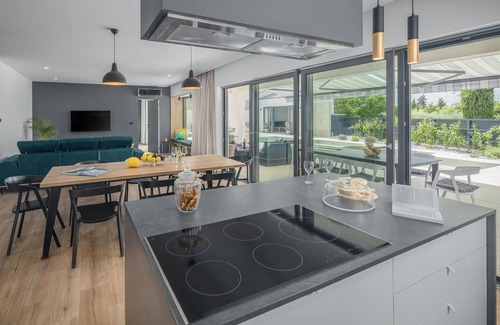 Banjole House | Cozy home in Banjole with WiFi