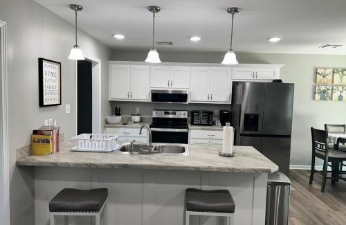 Milton House | Cozy Home in Church Point