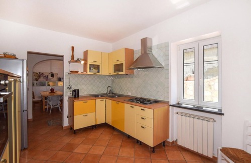 Panza House | Cozy home in Forio-Panza with WiFi