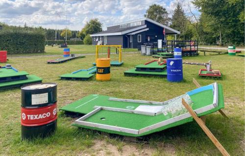 Hampen House | Cozy Home In Hampen With Wifi