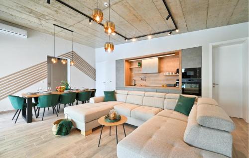 Koprivnica House | Cozy Home In Koprivnica With Wifi