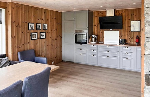 Hovden House | Cozy home in Hovden i Setesdal - with jacuzzi