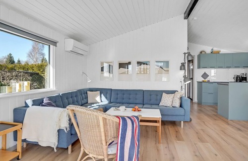 Nysted House | Cozy home in Nysted with house sea view