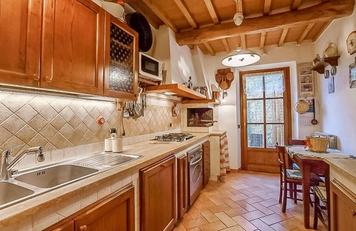 Sarteano House | Cozy home in Sarteano