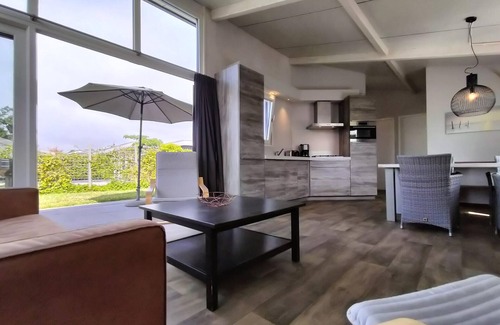 Sint-Annaland House | Cozy home in Sint-Annaland with WiFi