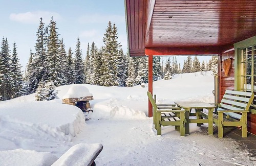 Kamben House | Cozy home in Ulnes with sauna