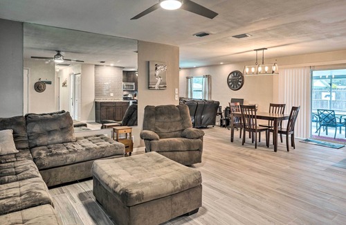 Kingswood House | Cozy Home Near Ocean + Daytona Int'l Speedway