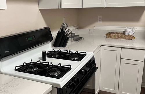 Lower East Side Apartment | Cozy Home off Brady ST