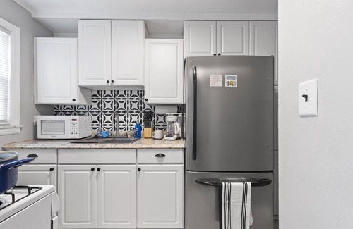 Wyandotte House | Cozy Home-Perfect for Boaters-Near Detroit River