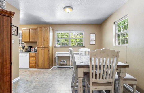 St. Martin House | Cozy Home w/Pool near Beaches Sleeps 8