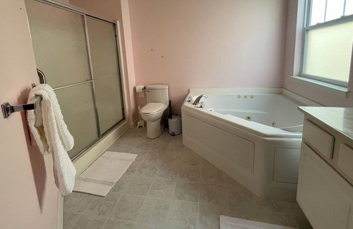Milford Condo | Cozy House close to the beach, shopping centers and DE Turf. Pet friendly.