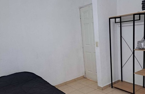 Culiacan House | Cozy House in a Quiet Area. Fast Connection to the City Center