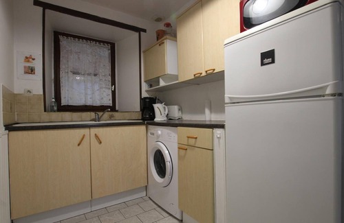 Cerences Cottage | Cozy House in Cérences - Pets Allowed