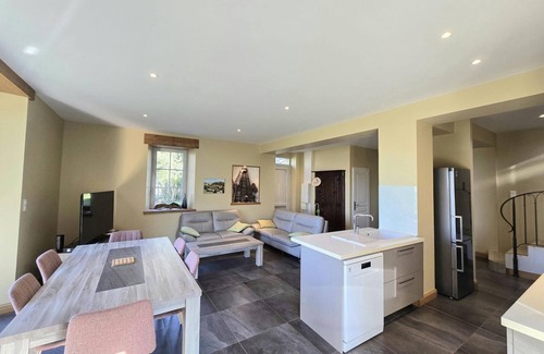 Monsac Cottage | Cozy house in Monsac with authentic charm