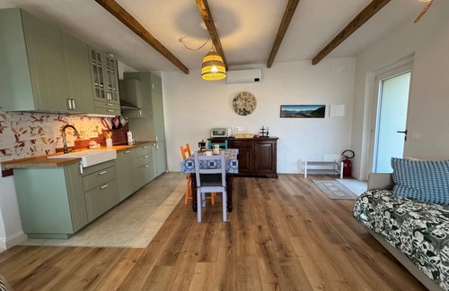 Caravate House | Cozy house in nature a few kilometers from the wonders of Lake Maggiore