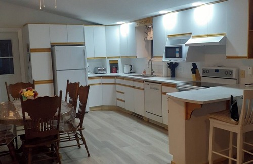 The Bluff House | Cozy House just minutes from Parlee Beach