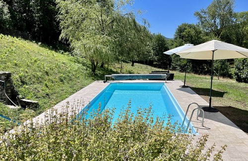 Courniou House | Cozy house with swimming pool surrounded by nature's beauty